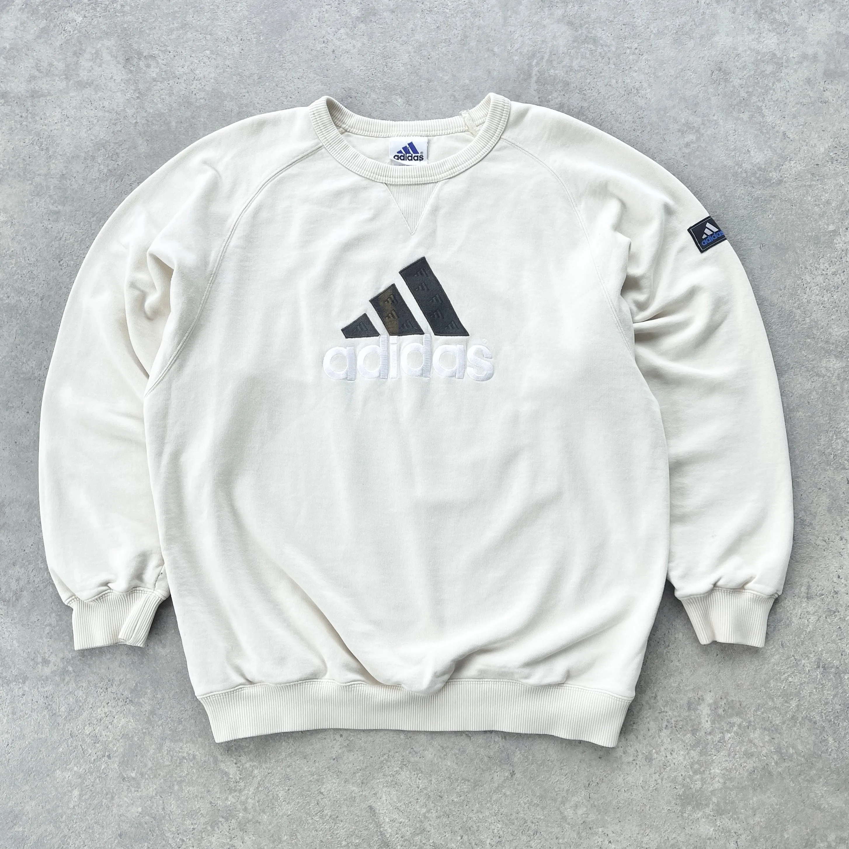 Adidas 1990s heavyweight embroidered sweatshirt (L)