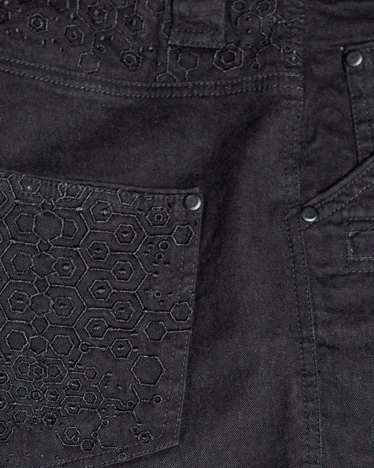 Corsaire Men / Stretchy Denim Digital Embroidery - Black KAMBOZII